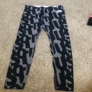 Nike Leggings that day “Just Do It”